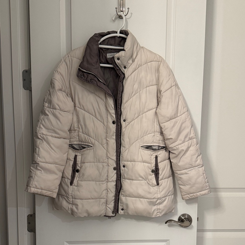 Larry Levine Beige Quilted Puffer Jacket